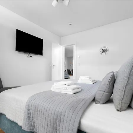Maltes-Ostseekoje Parken Frei Vorm Haus, 300M Zum Strand,Infrarotsauna,Magenta Tv Mit Netflix ,Amazon Prime Und Rtl Plus, Kaminofen Im Wohnzimmer, Fahrradschuppen Olpenitz Extérieur photo