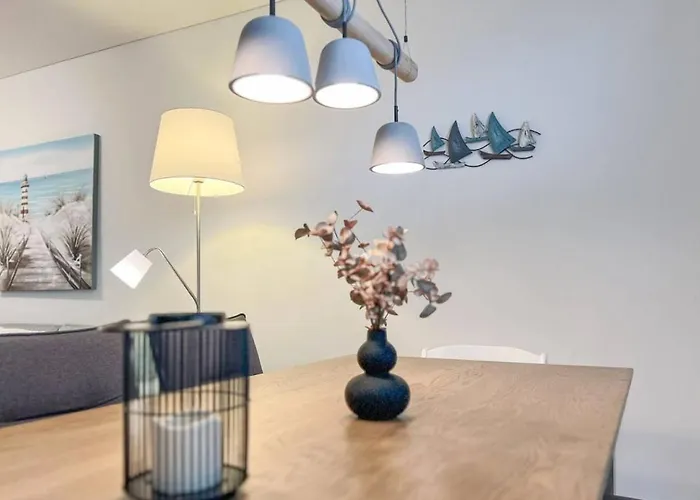 Maltes-Ostseekoje Parken Frei Vorm Haus, 300M Zum Strand,Infrarotsauna,Magenta Tv Mit Netflix ,Amazon Prime Und Rtl Plus, Kaminofen Im Wohnzimmer, Fahrradschuppen