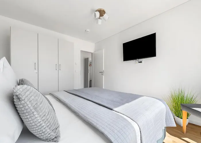 Maltes-Ostseekoje Parken Frei Vorm Haus, 300M Zum Strand,Infrarotsauna,Magenta Tv Mit Netflix ,Amazon Prime Und Rtl Plus, Kaminofen Im Wohnzimmer, Fahrradschuppen