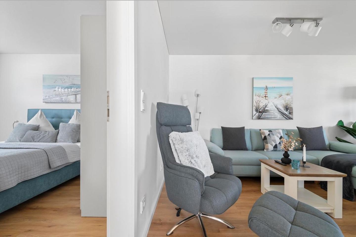 Maltes-ostseekoje Parken Frei Vorm Haus, 300m Zum Strand,infrarotsauna,magenta Tv Mit Netflix ,amazon Prime Und Rtl Plus, Kaminofen Im Wohnzimmer, Fahrradschuppen Apartment Olpenitz