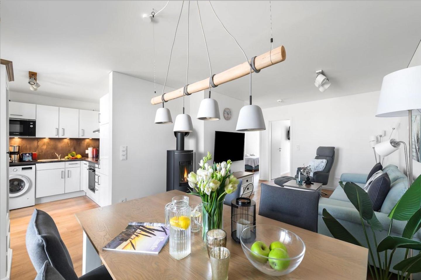Maltes-ostseekoje Parken Frei Vorm Haus, 300m Zum Strand,infrarotsauna,magenta Tv Mit Netflix ,amazon Prime Und Rtl Plus, Kaminofen Im Wohnzimmer, Fahrradschuppen Apartment *